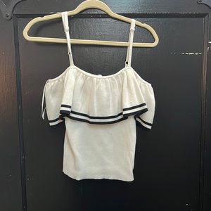 Knit tank w/ front ruffle